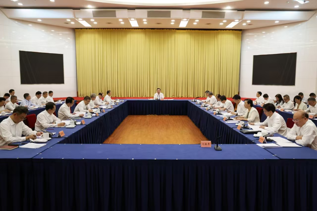 7月28日下午,省委常委会召开会议,省委书记王浩主持。潮新闻记者 李震宇 摄