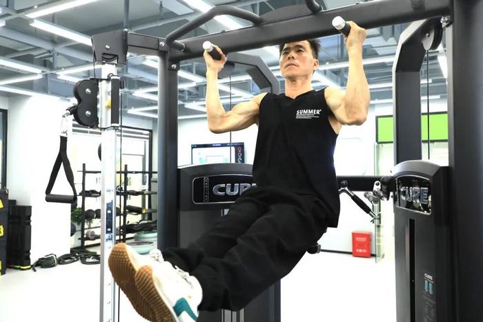 案例 海鲜大叔2.jpg