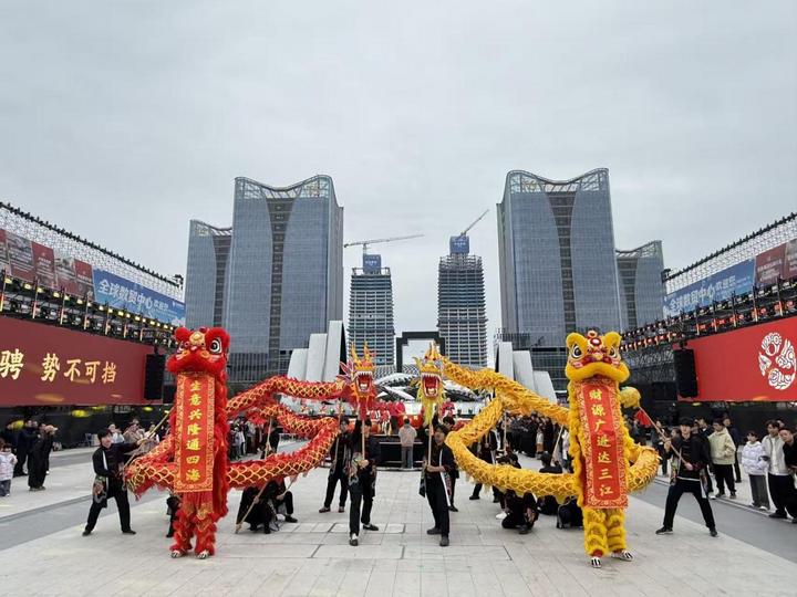 “世界超市”义乌迎来马年开市首日 受访者供图