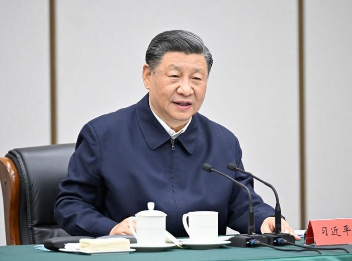 2023年5月10日下午,习近平总书记主持召开高标准高质量推进雄安新区建设座谈会并发表重要讲话。新华社记者 殷博古 摄